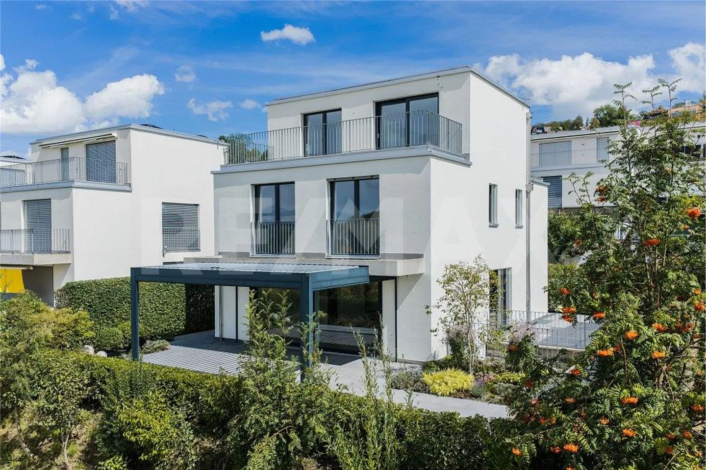 Luxuriöses Minergie-Haus in Wettswil - Foto 1 von 12