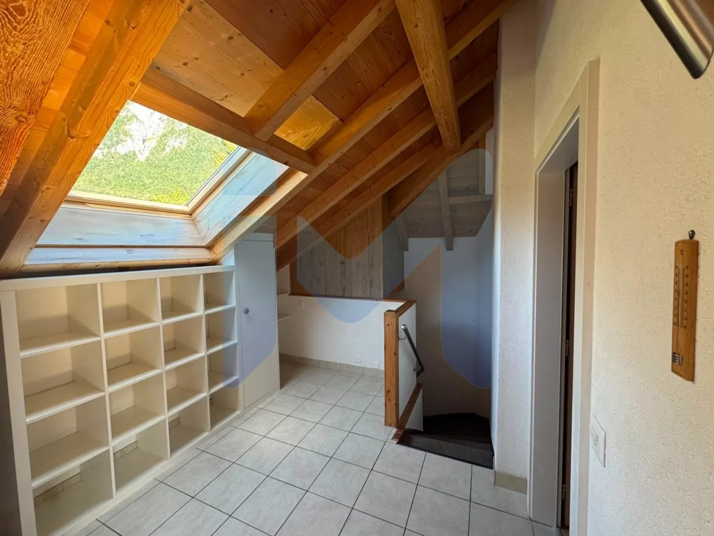 Charming Duplex Apartment - Photo 7 of 10