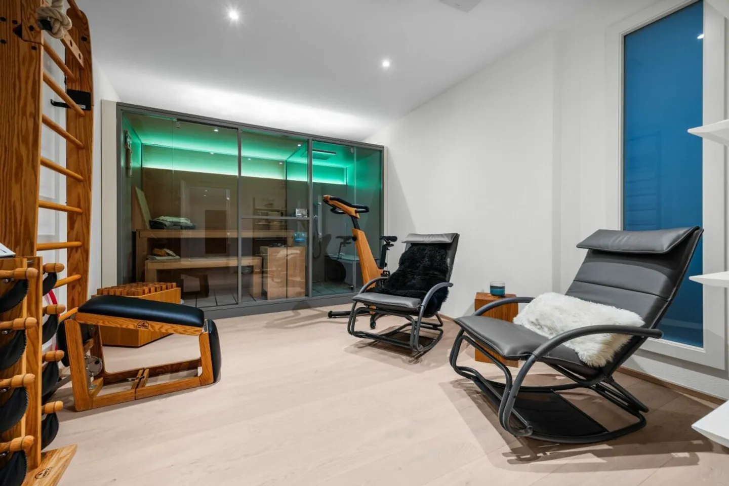 Superb apartment on a single level - Photo 20 of 23