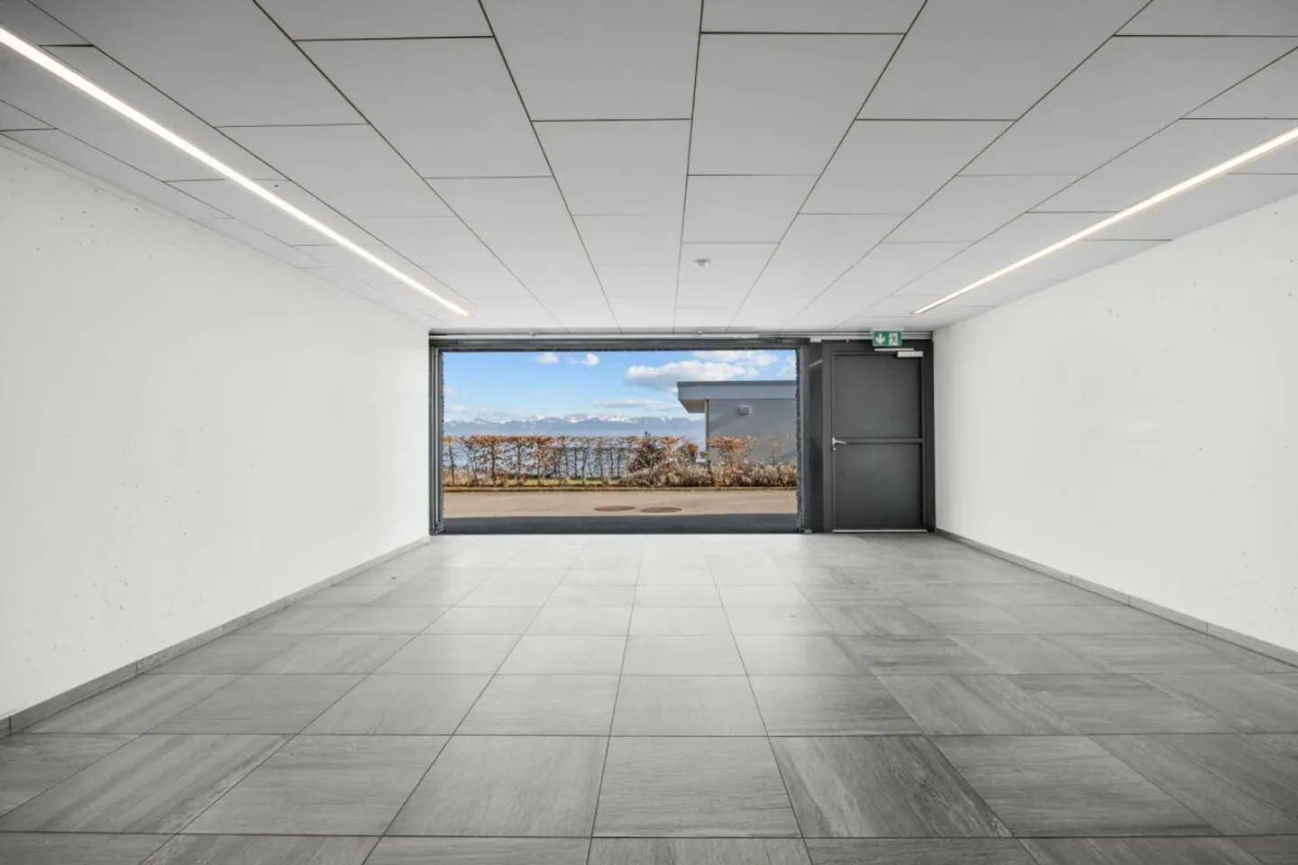 Superb apartment on a single level - Photo 21 of 23