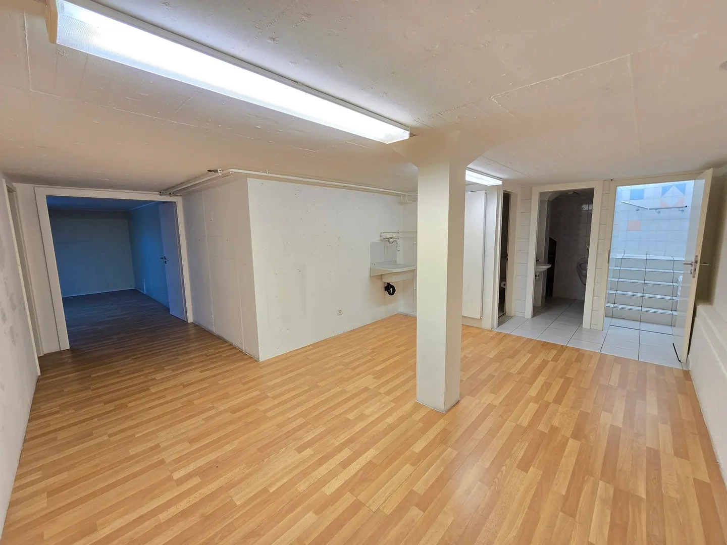 Gewerbefläche - Sion - Mietmöglichkeit - EXKLUSIVITÄT - Foto 10 von 13