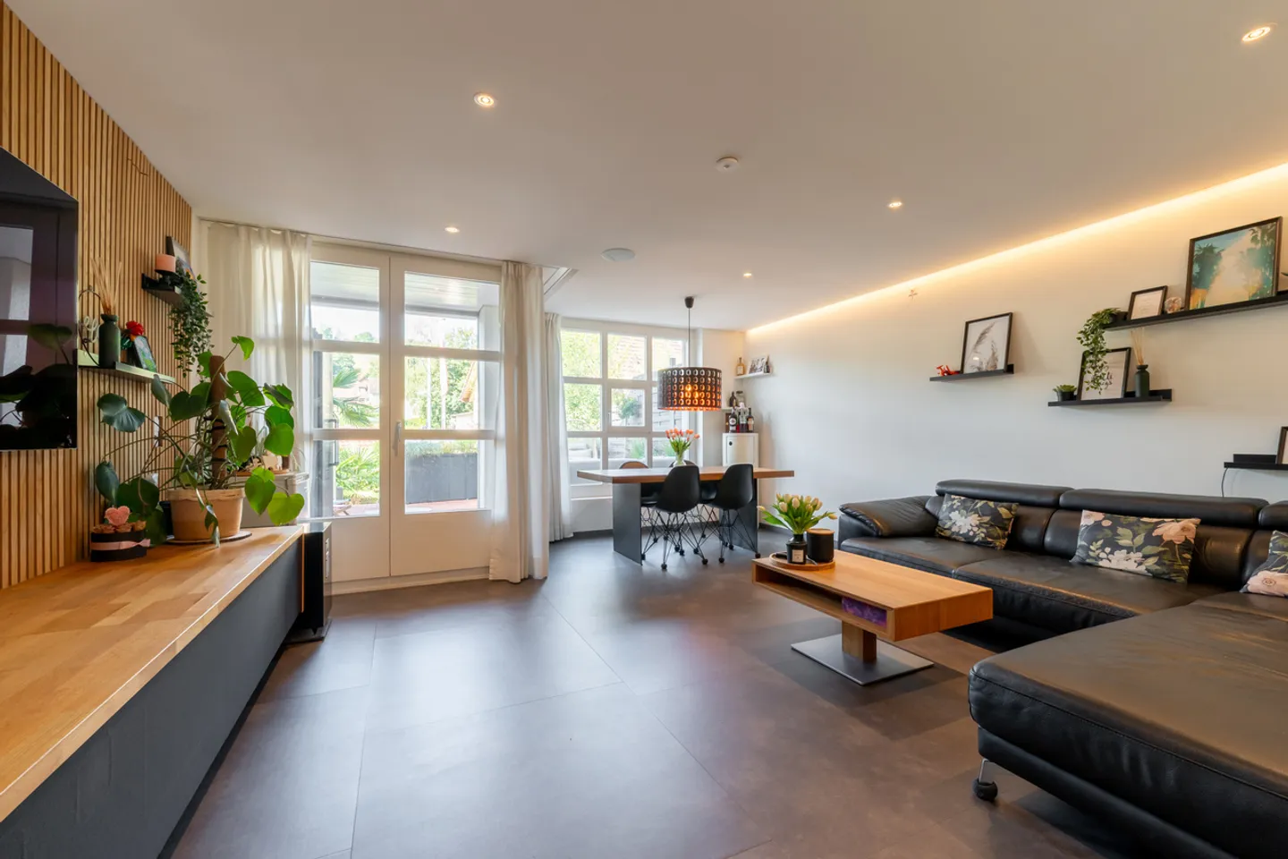 Moderne Maisonette in Boniswil - Foto 3 von 9
