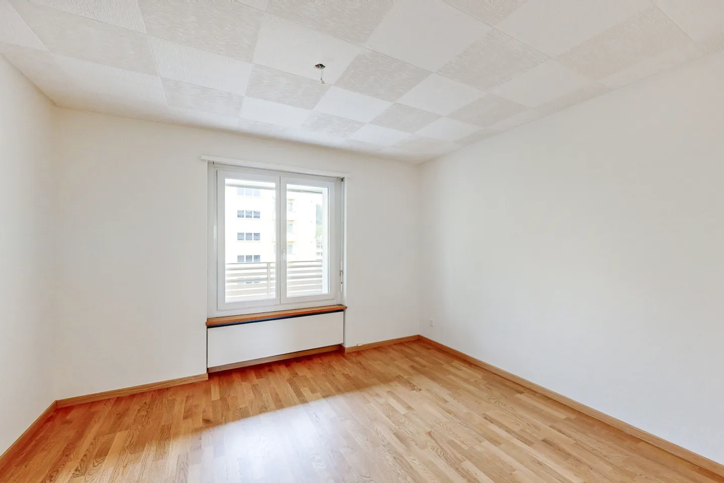 Posizione residenziale tranquilla e centrale - vicino a Schwamendingerplatz - Foto 3 di 10