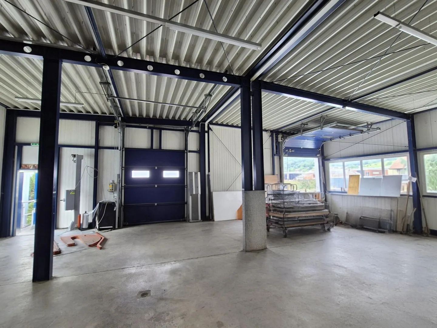 Entrepôt / Centre Logistique - Photo 3 sur 6