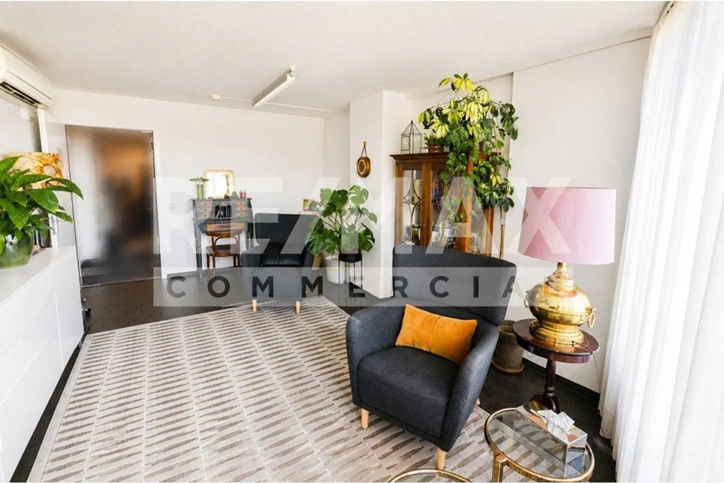 Exclusive investment opportunity in Silberturm - Photo 12 of 13