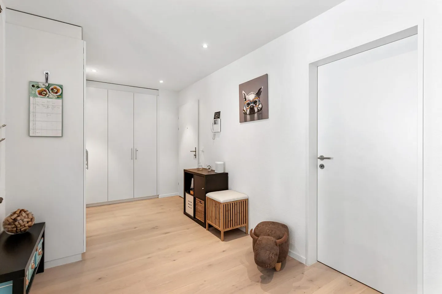 Sustainable Living: Large 4.5-Room Apartment with Minergie Standard - Photo 8 of 14