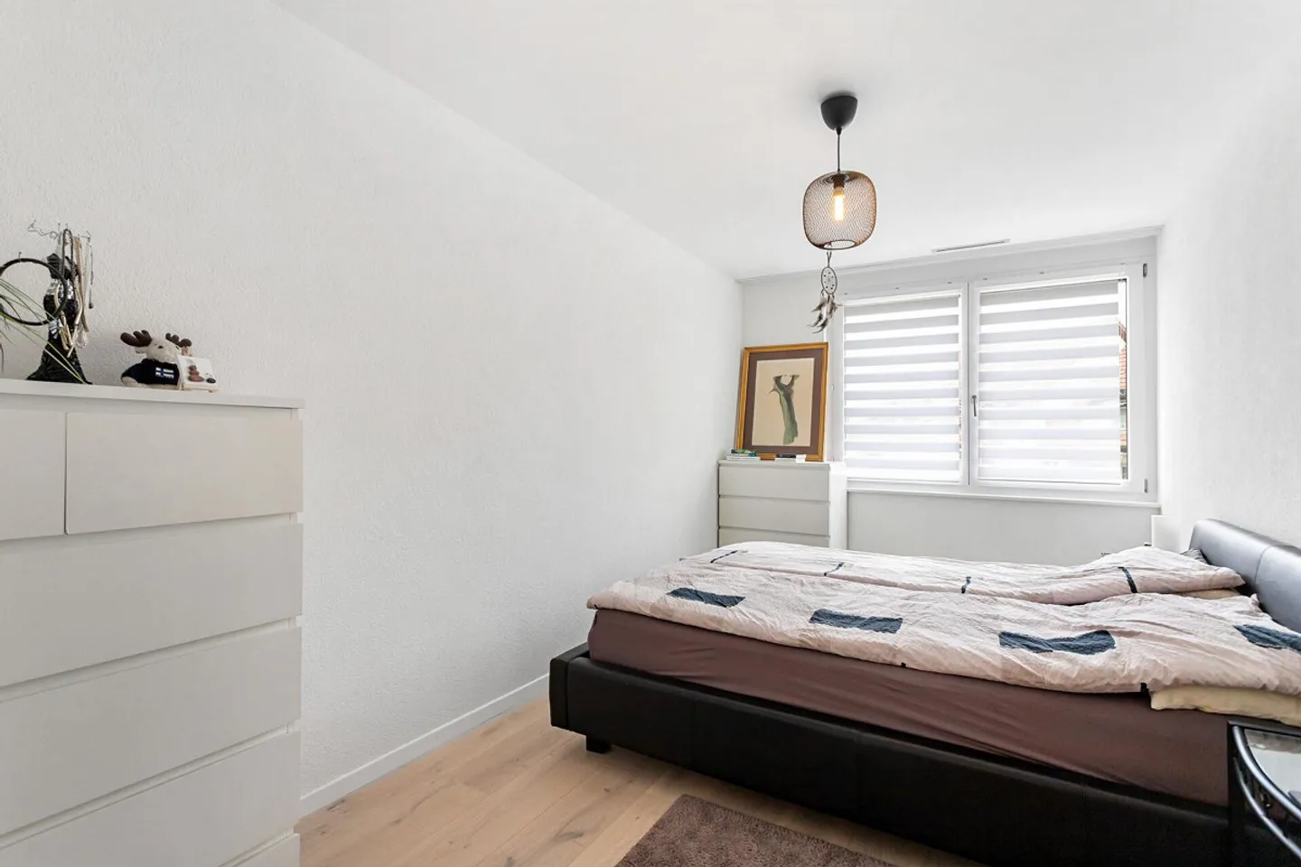 Sustainable Living: Large 4.5-Room Apartment with Minergie Standard - Photo 9 of 14