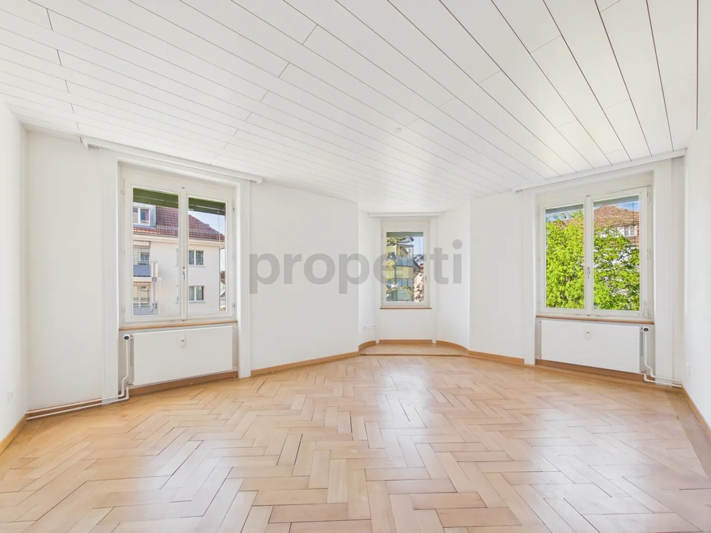 Appartamento di 4.5 locali situato in posizione centrale con terrazza di 200 m2 + giardino d'inverno di 18 m2 a San Gallo - Foto 2 di 13