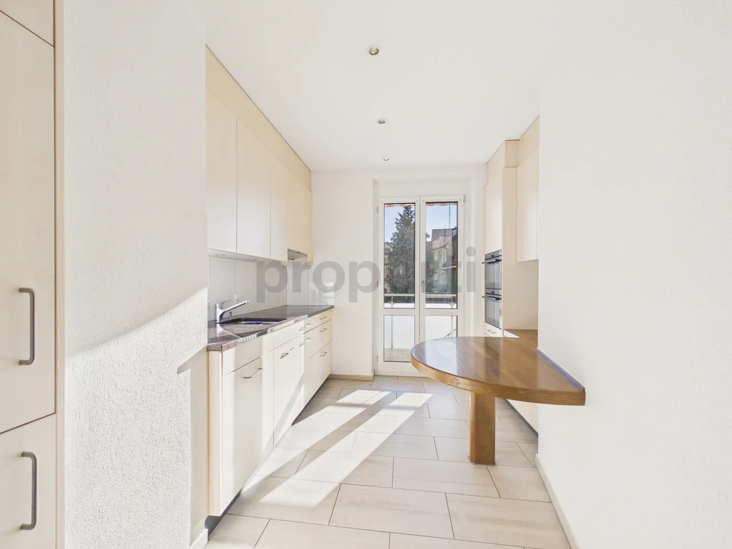 Appartamento di 4.5 locali situato in posizione centrale con terrazza di 200 m2 + giardino d'inverno di 18 m2 a San Gallo - Foto 4 di 13