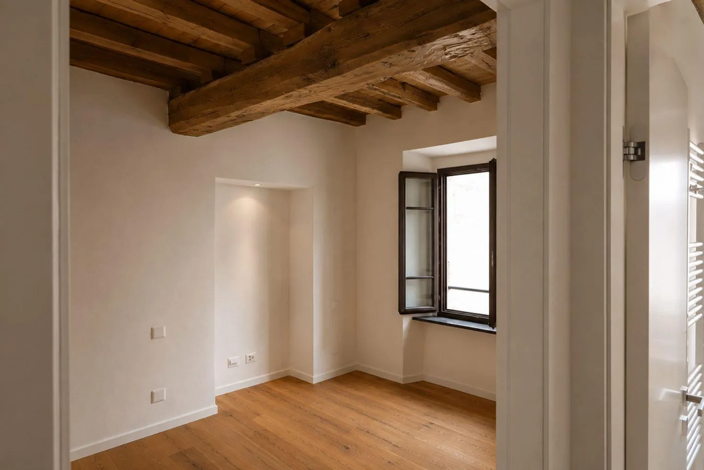 Fully Renovated Village House, 6.5 Rooms – Cassina d'Agno - Photo 6 of 22