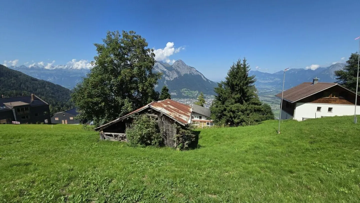 Building Land Pizol - View, Peace and Nature / 657m² - Photo 4 of 9