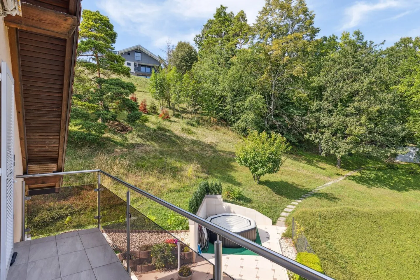 Maison magnifique dans les hauteurs de Grandvaux - Photo 12 sur 13