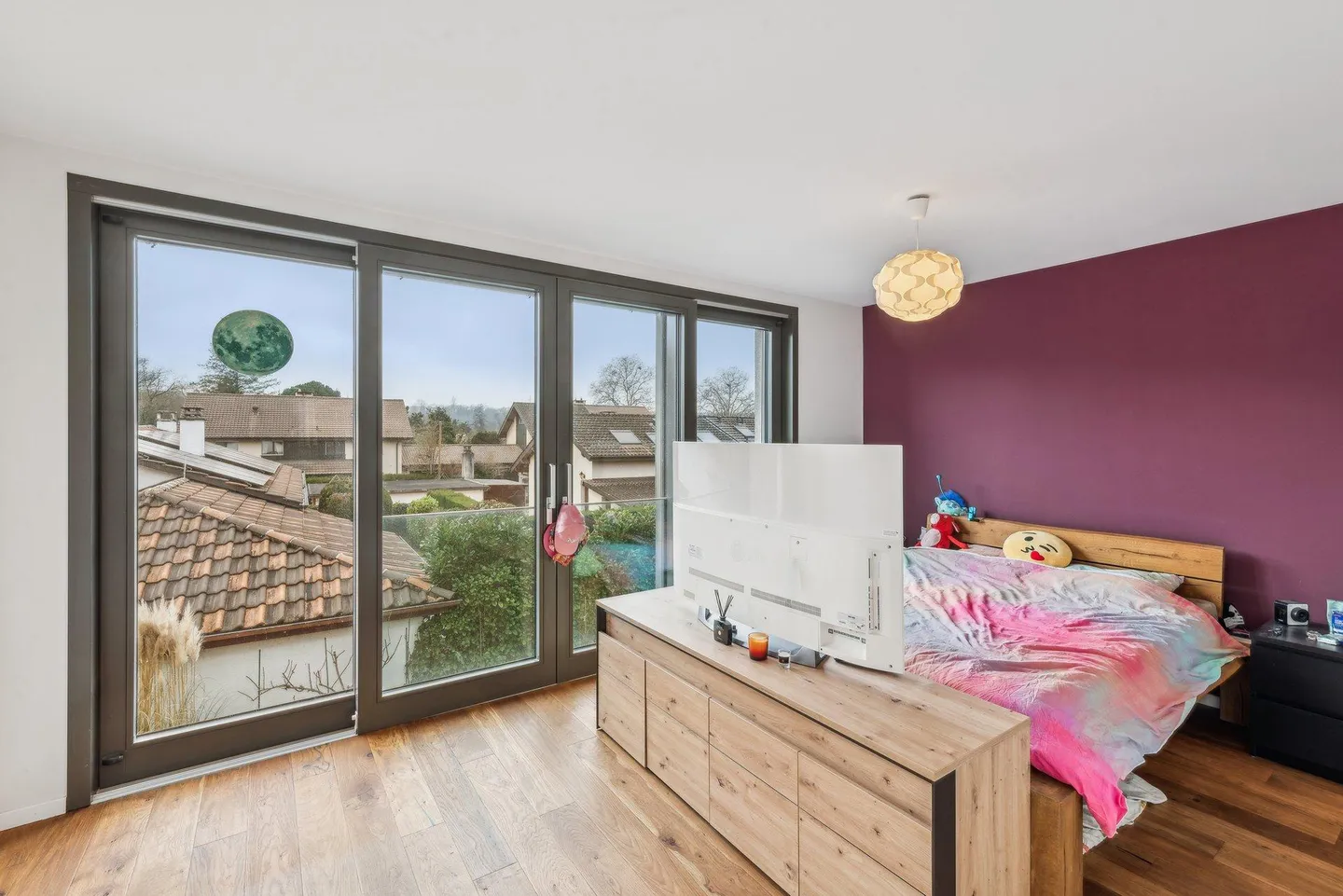 Villa HPE moderne avec jardin et terrasses - Photo 6 sur 13