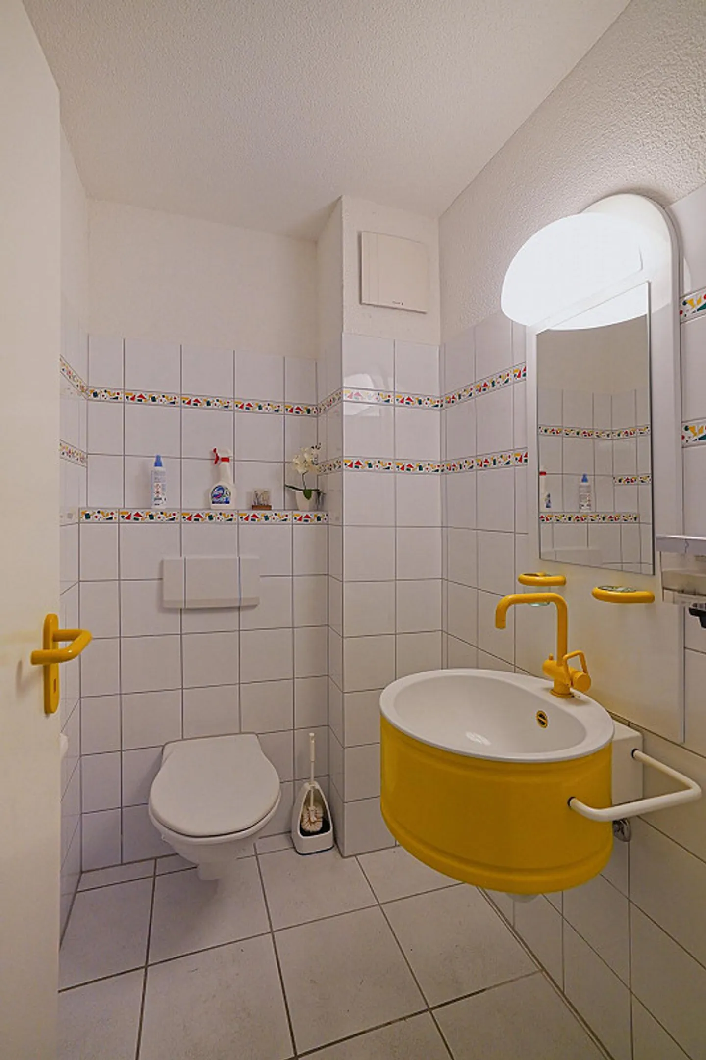 Attractive Commercial Space in Berikon – Ideal for Investors & Self-Users - Photo 10 of 10