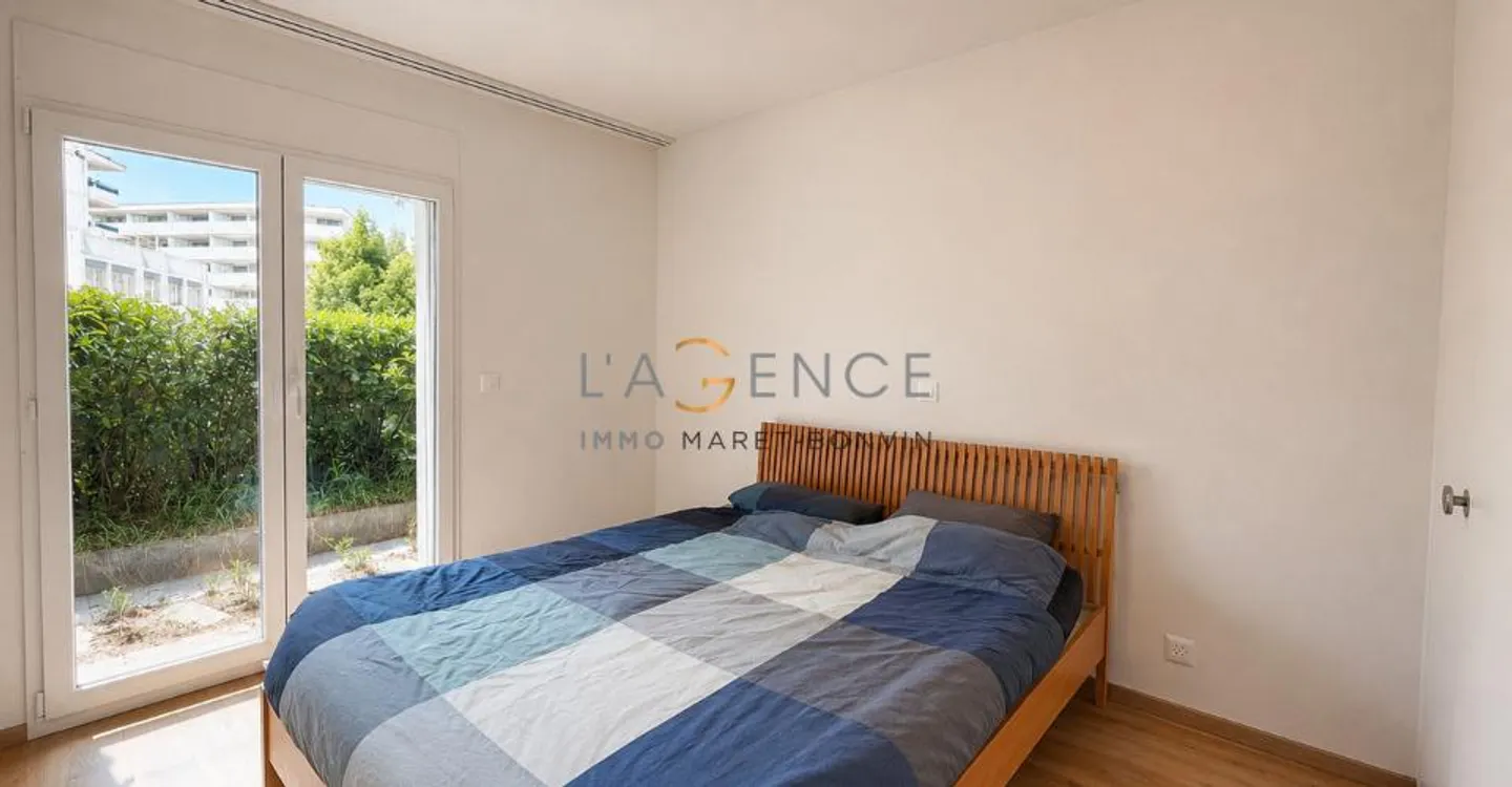 APPARTAMENTO 3,5 LOCALI CON TERRAZZA E GIARDINO PRIVATO - SION - Foto 3 di 5
