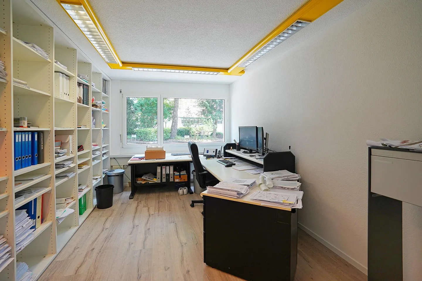 Attractive Commercial Space in Berikon – Ideal for Investors & Self-Users - Photo 6 of 10