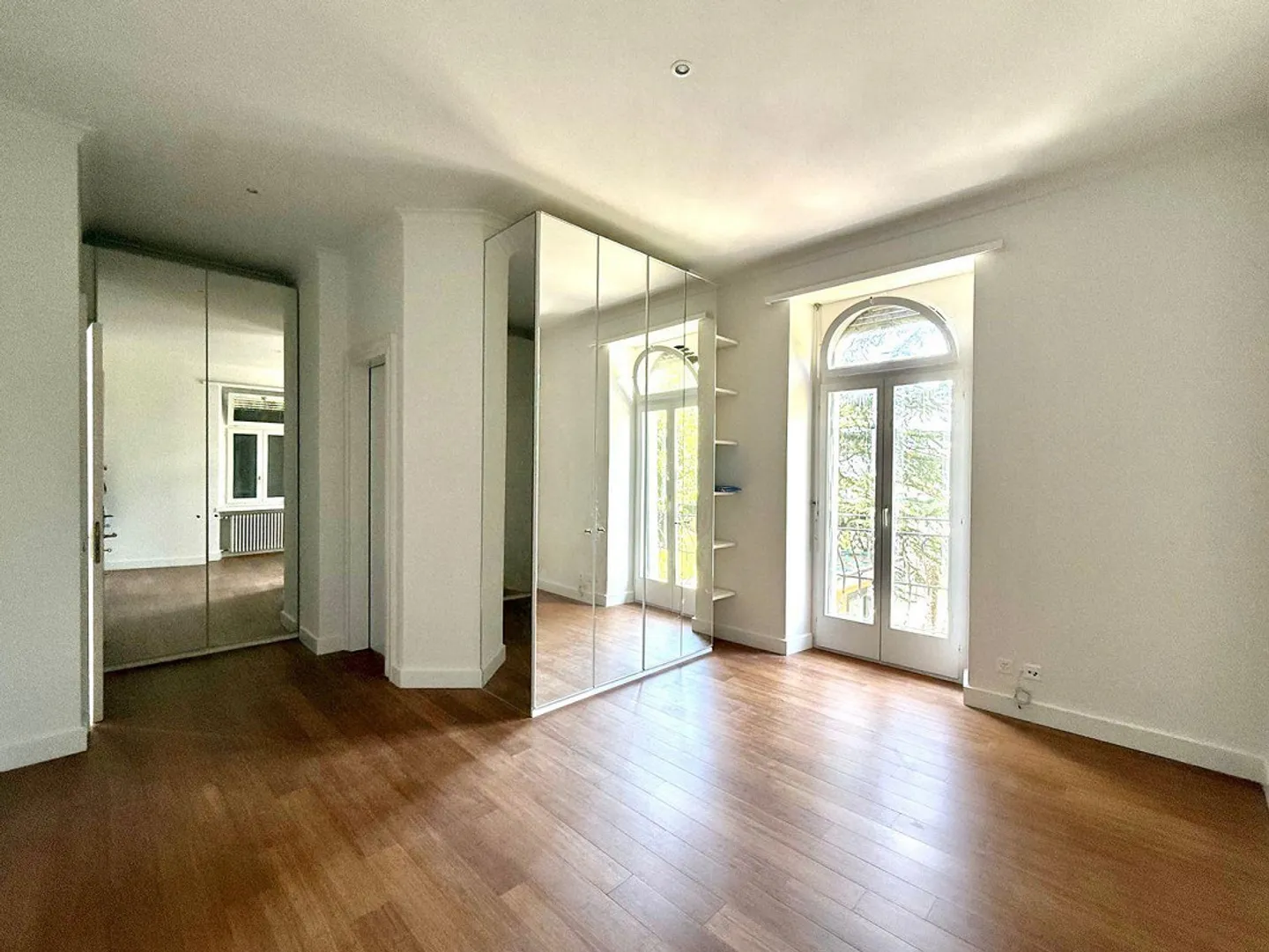 Esclusivo appartamento di 5,5 locali con spettacolare vista sul Lag... - Photo 9 of 12