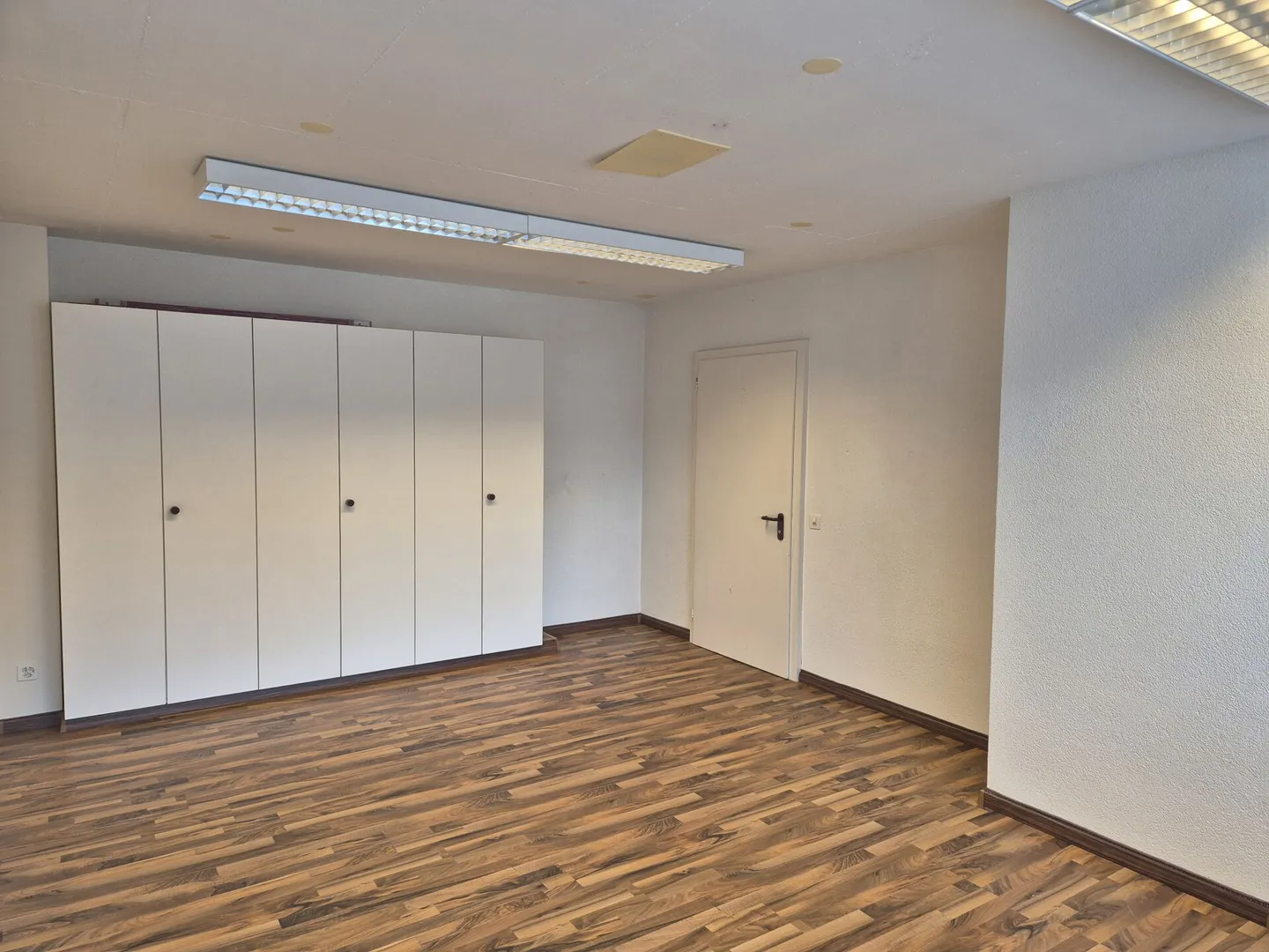 Offices in Commercial Building - Photo 4 of 10