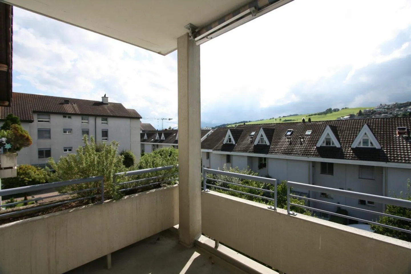 Appartement 2.5 pièces au centre du village - Photo 3 sur 7