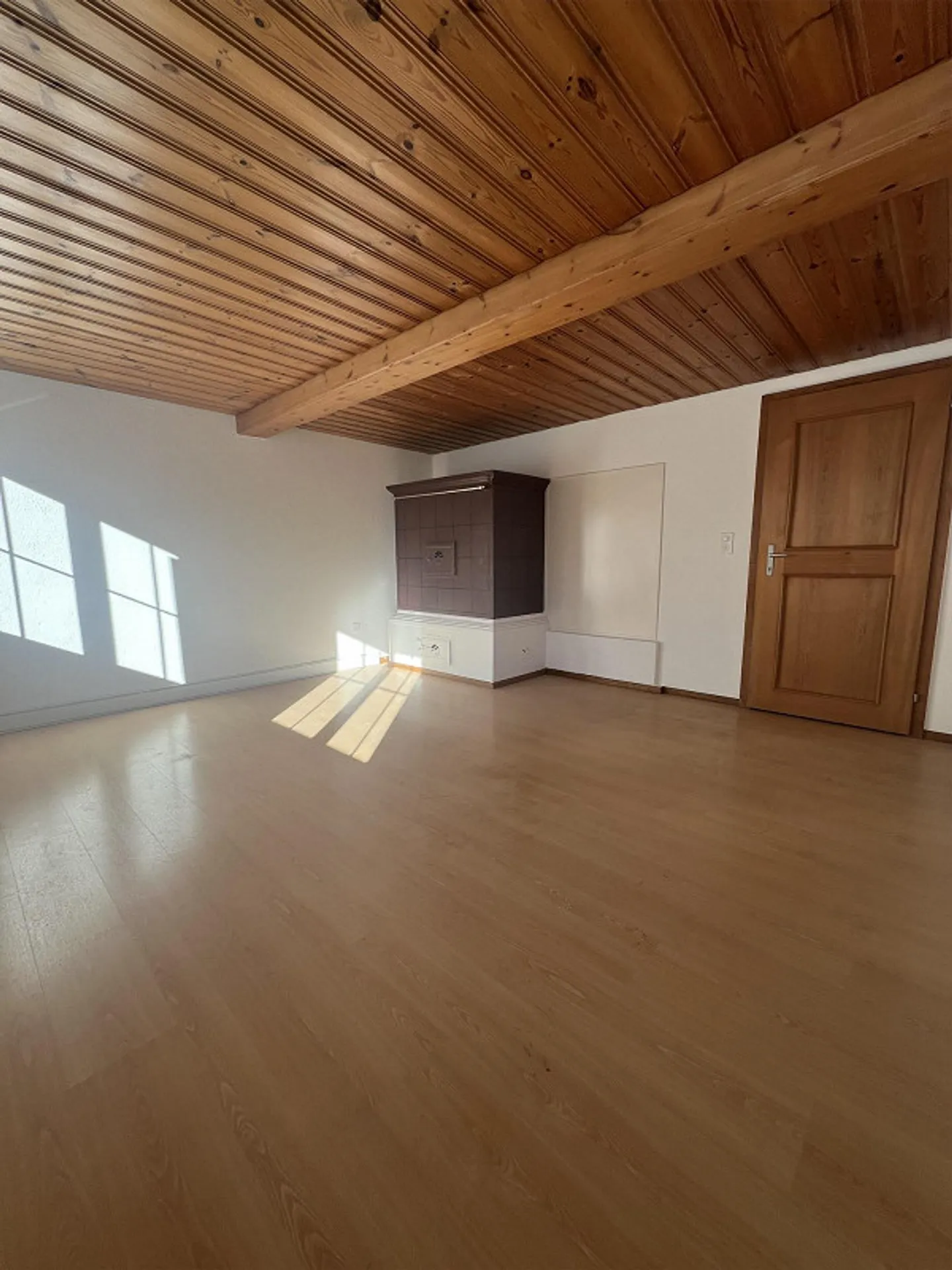 Spacious 5 ½ Room House for Rent in Haslen - Photo 5 of 15