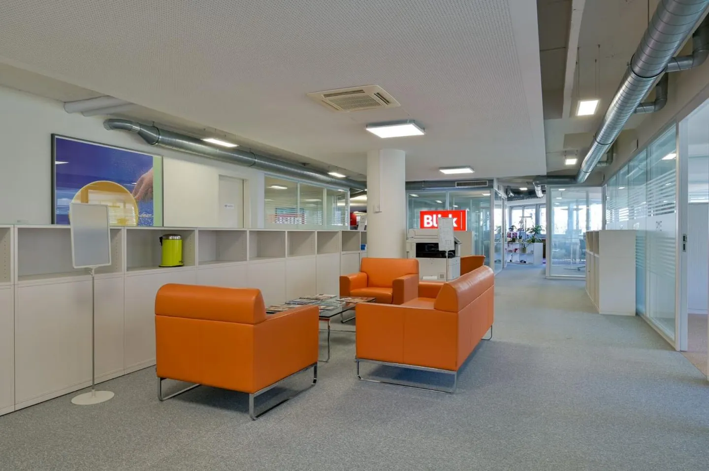Office - Photo 2 of 11