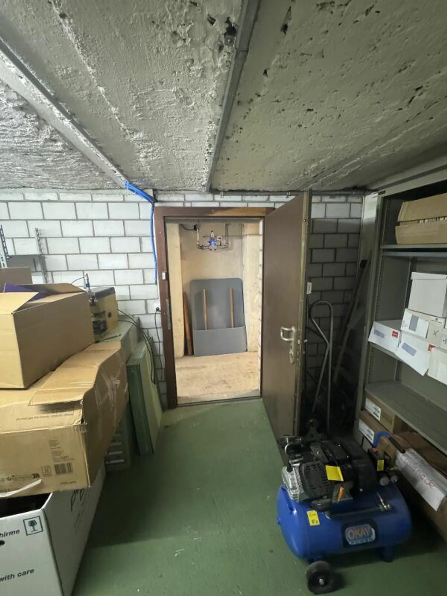 Surface commerciale à louer dans un emplacement de choix à Bienne - Photo 10 sur 11