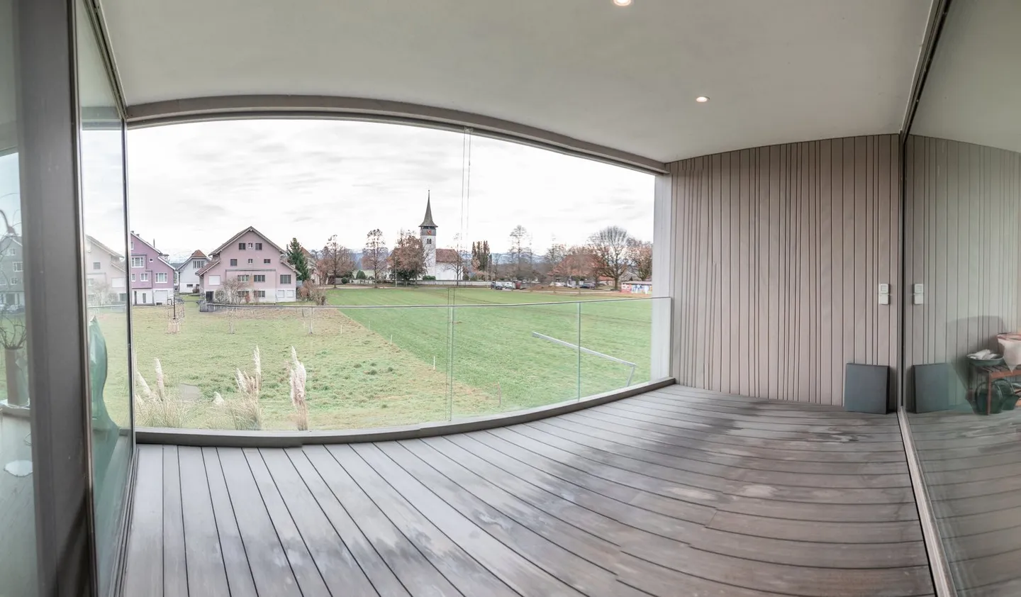 Appartement moderne de 3,5 pièces avec vue panoramique à Kirchlindach - Photo 2 sur 26