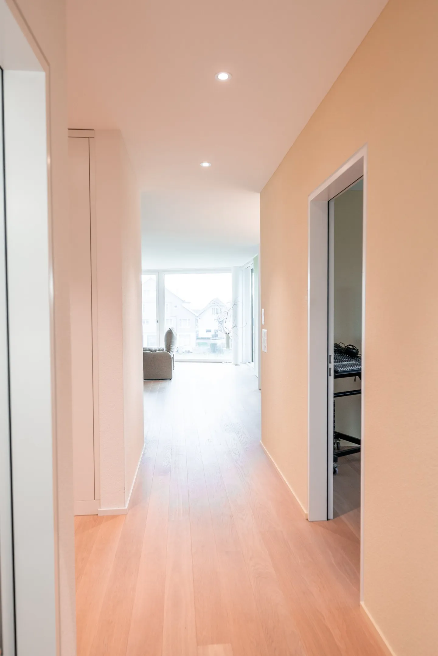 Appartement moderne de 3,5 pièces avec vue panoramique à Kirchlindach - Photo 7 sur 26