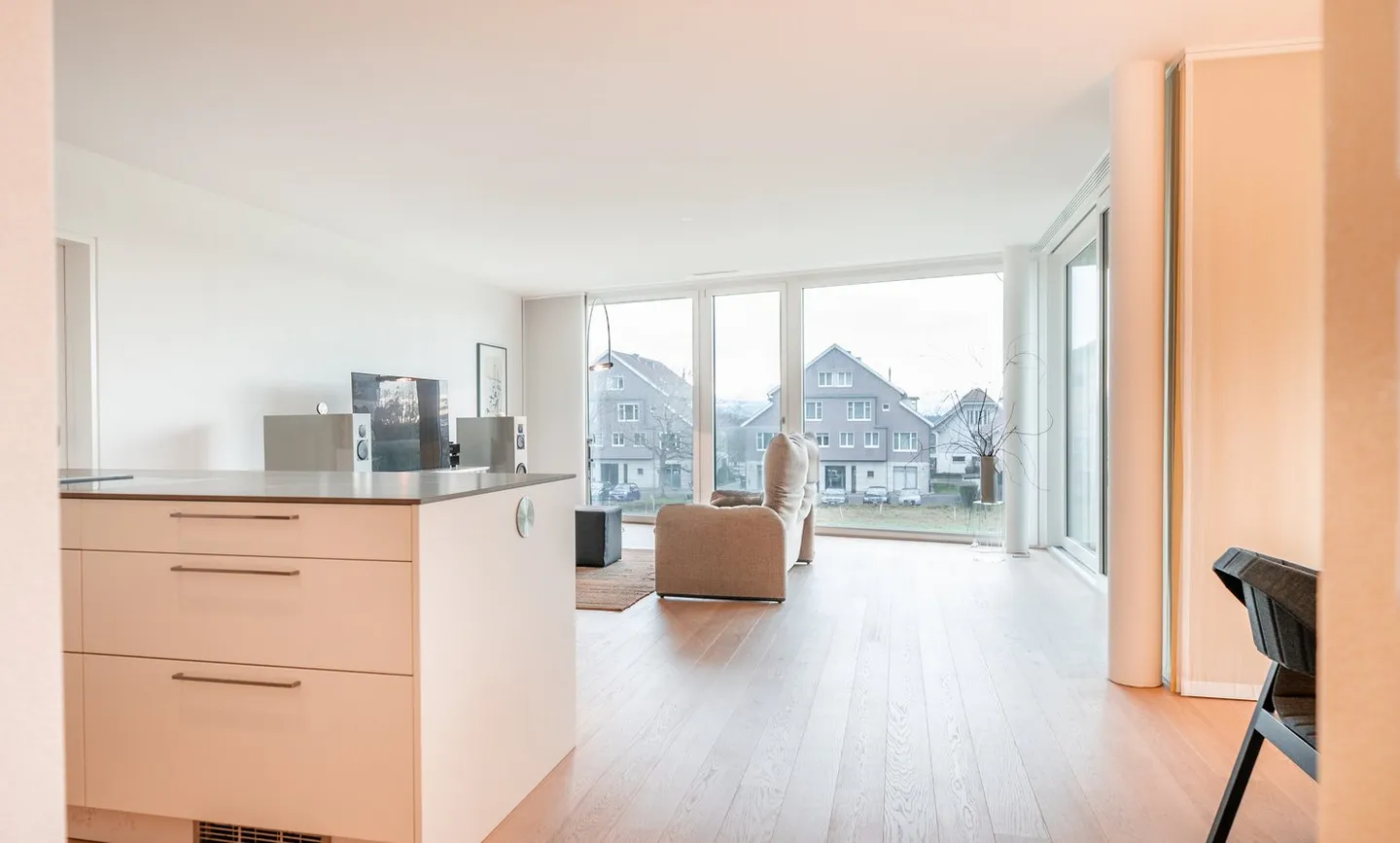 Appartement moderne de 3,5 pièces avec vue panoramique à Kirchlindach - Photo 8 sur 26