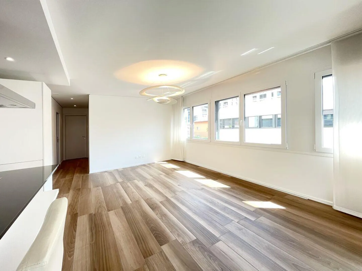 Stilvolle Wohnung im Zentrum von Locarno - Foto 4 von 8