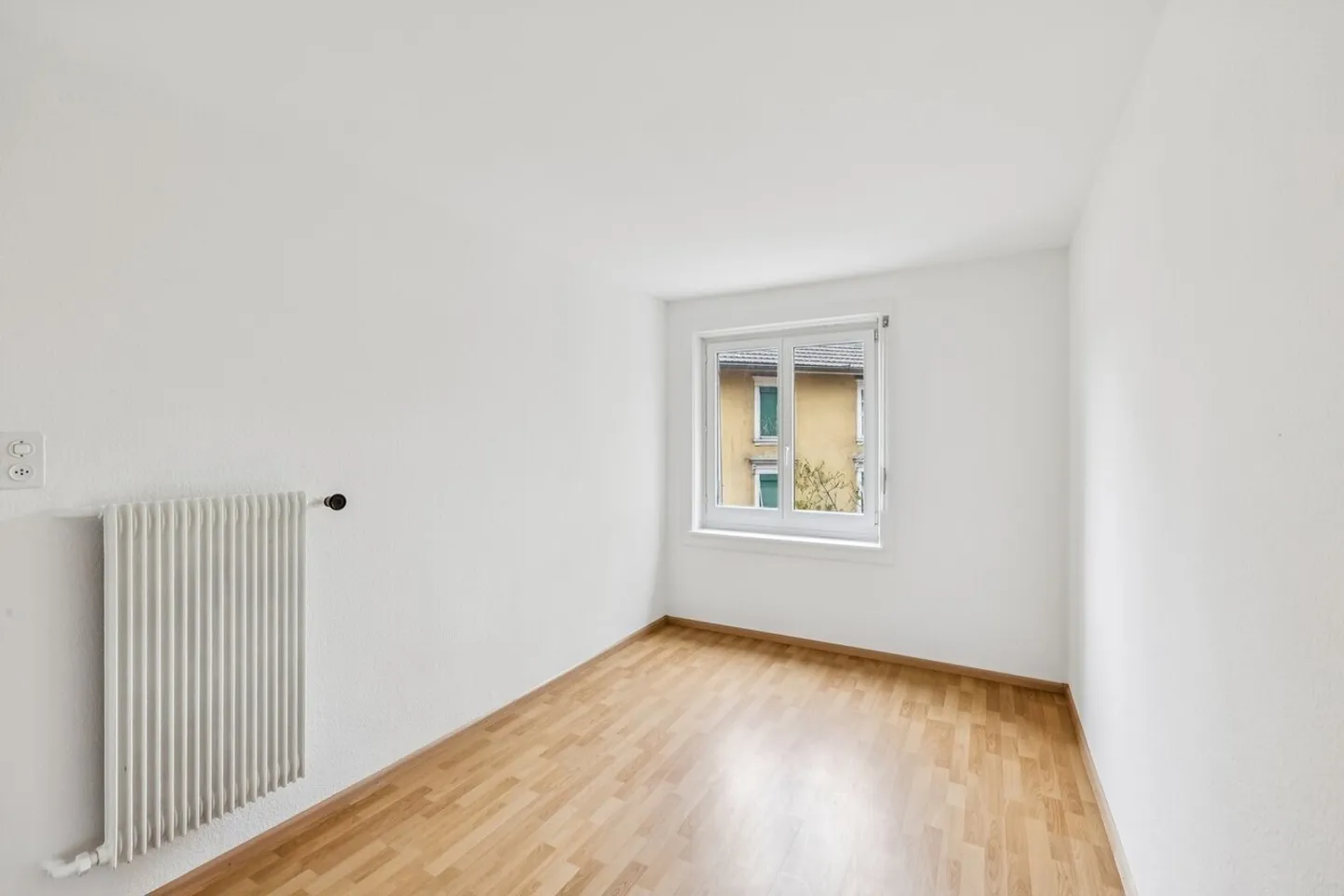 Helles Apartment mit Balkon - Foto 5 von 9
