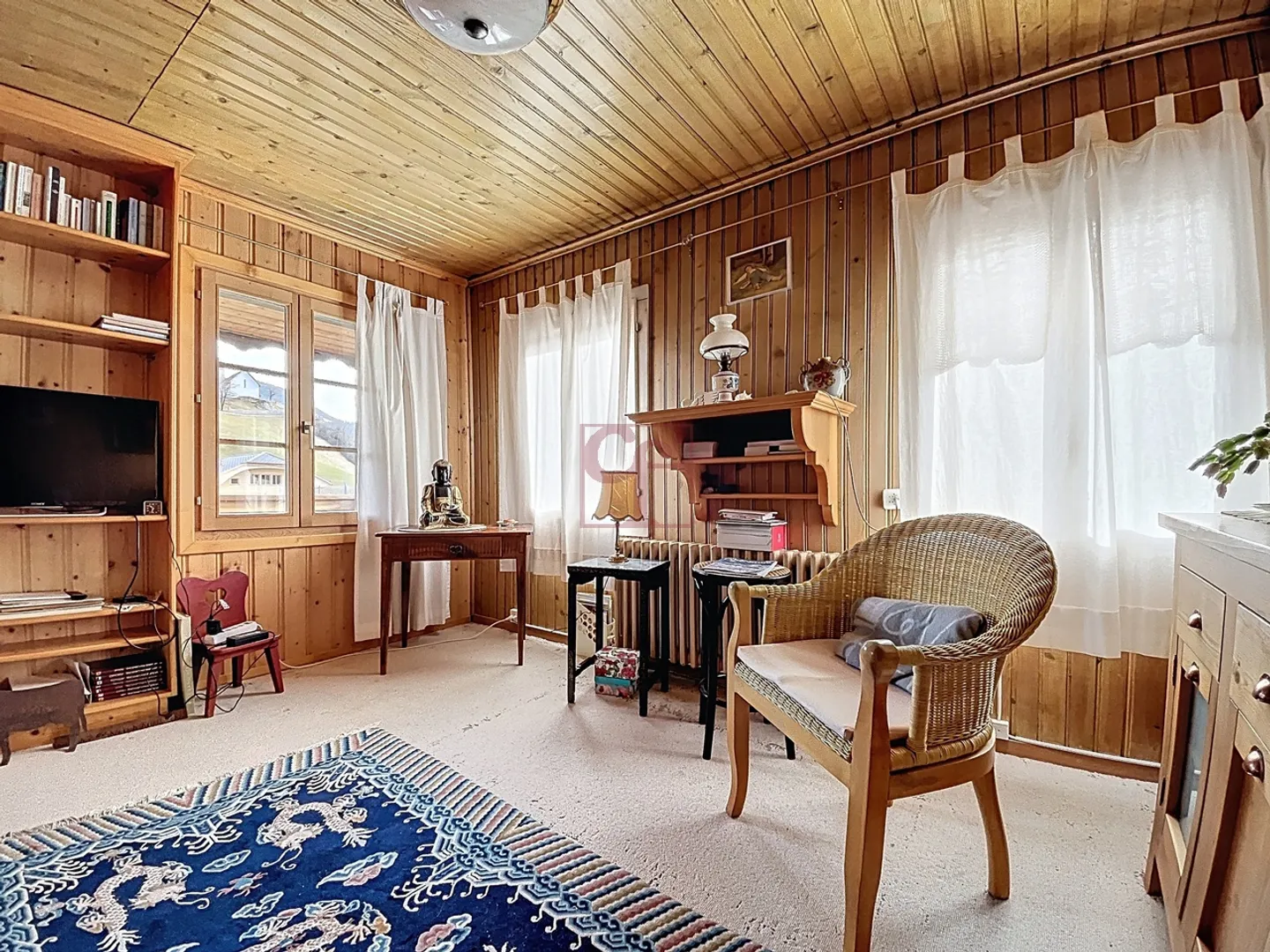 Château-d'Oex - Village house with 2 apartments to renovate - Photo 17 of 24