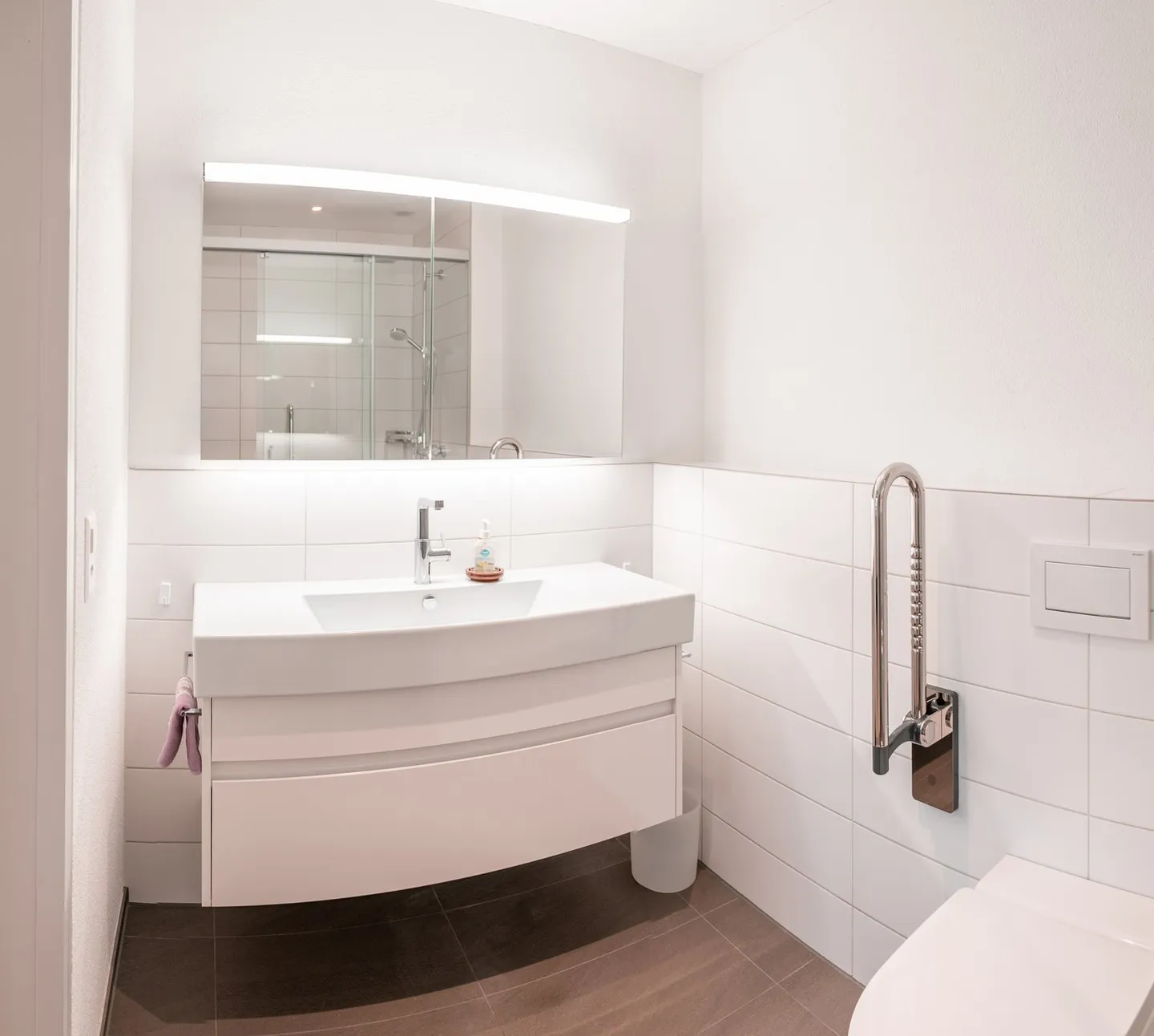 Appartement moderne de 3,5 pièces avec vue panoramique à Kirchlindach - Photo 22 sur 26