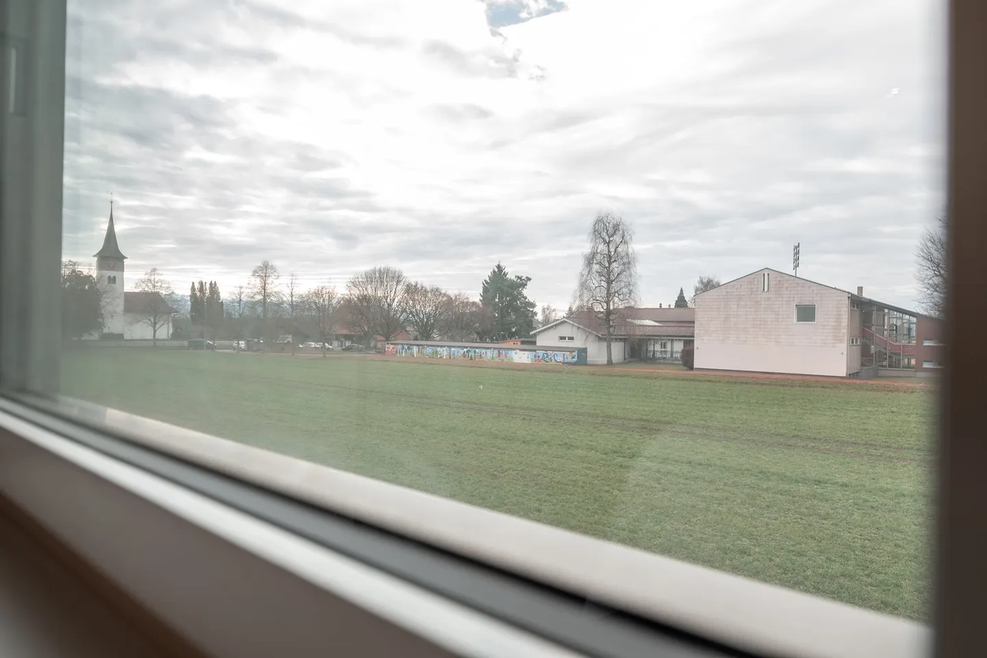 Appartement moderne de 3,5 pièces avec vue panoramique à Kirchlindach - Photo 25 sur 26