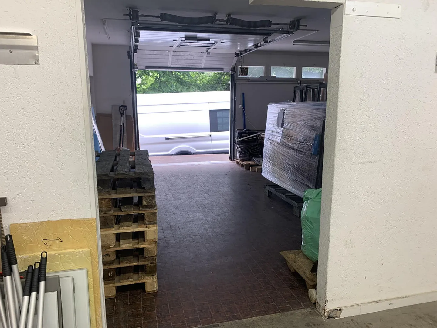 Commercial premises in central location - Photo 5 of 6