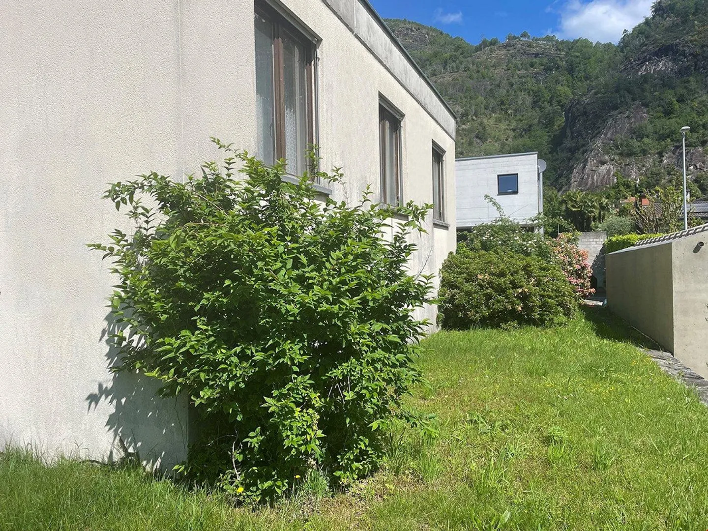 Tegna, Terre di Pedemonte, large single-family house to renovate - Photo 11 of 13