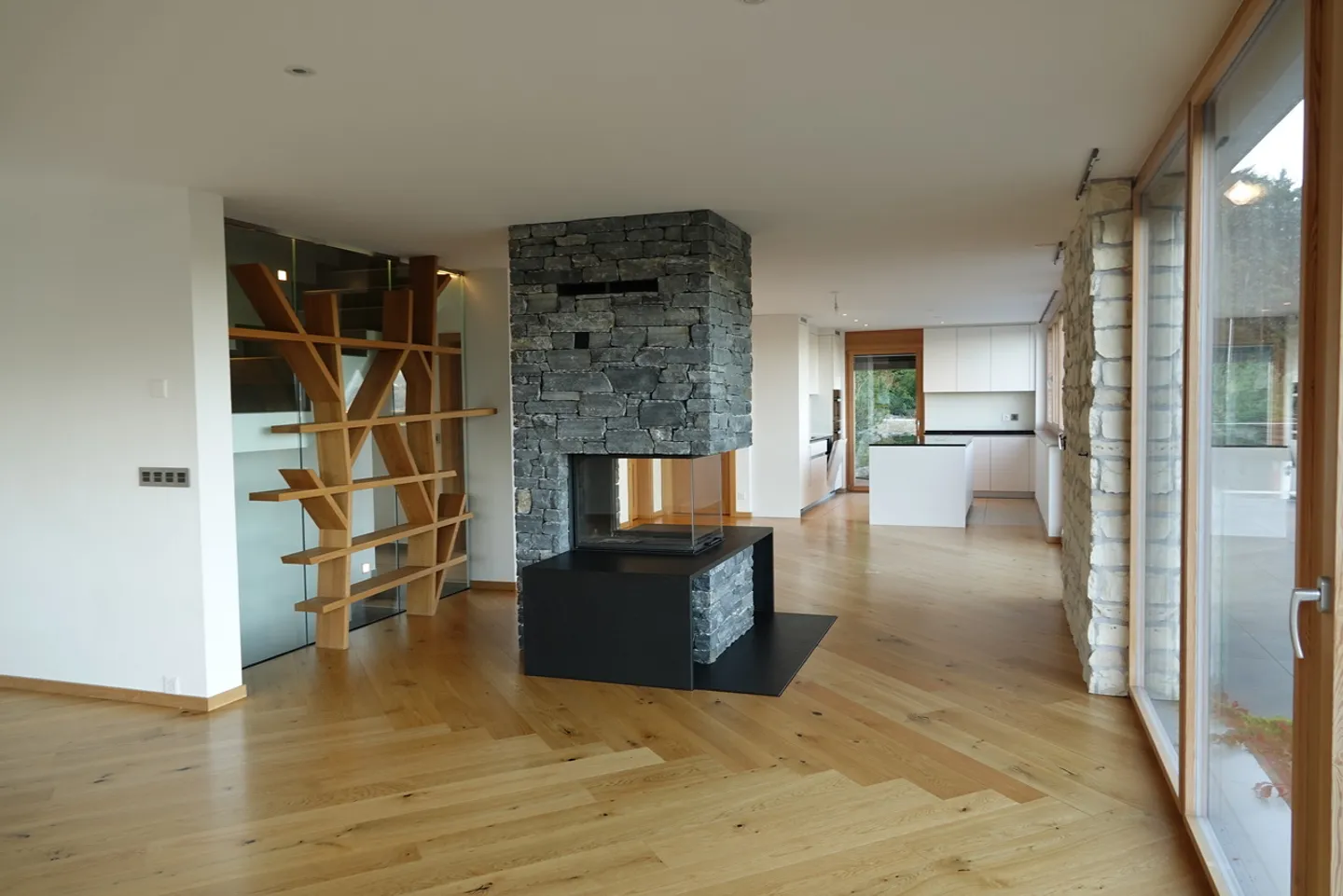 Villa Élégante avec Vue sur les Montagnes - Photo 3 sur 23