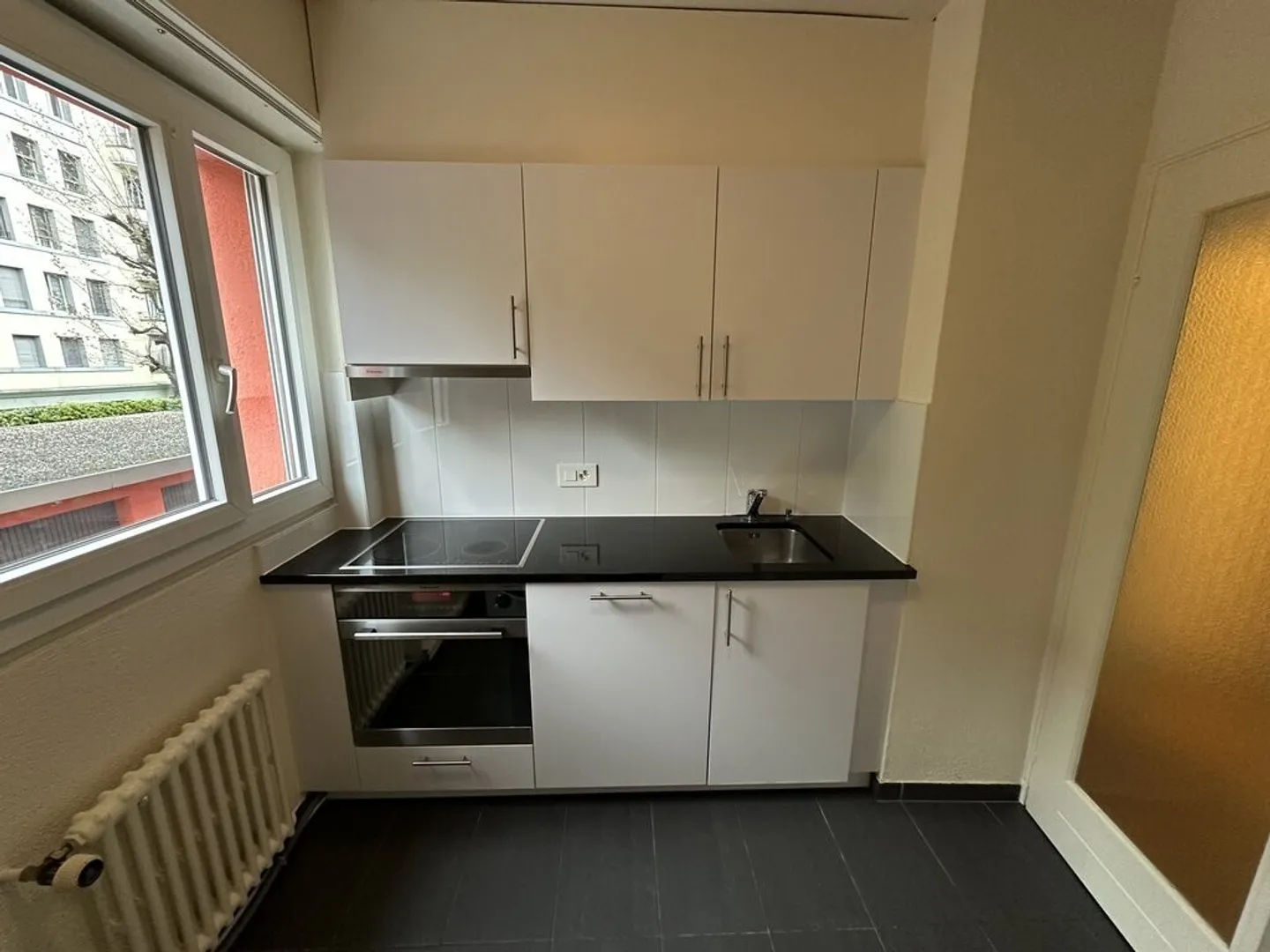 Charmant appartement de 2.5 pièces proche du centre ville de Lausanne - Photo 2 sur 5