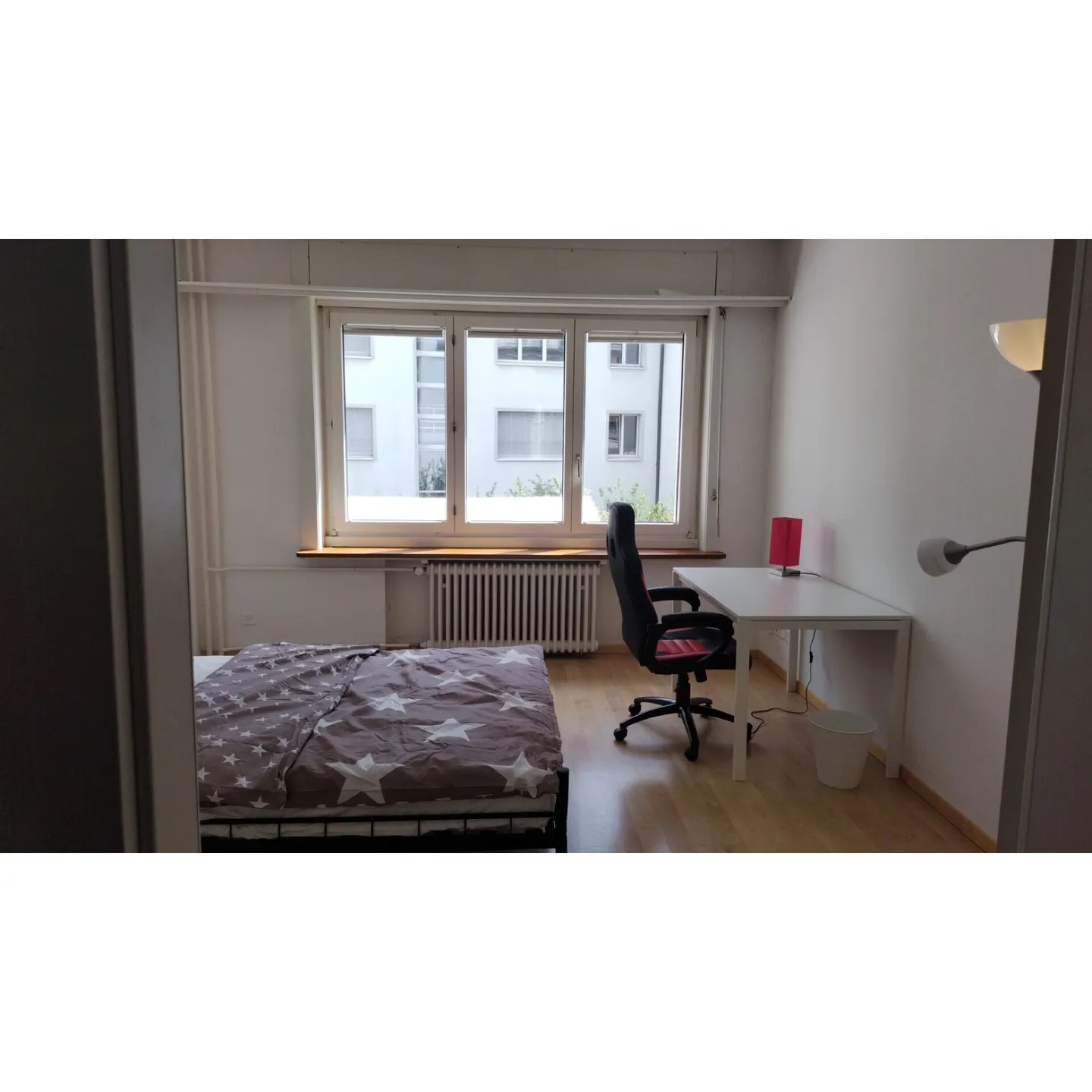 Furnished shared room directly on the market square - Photo 1 of 6