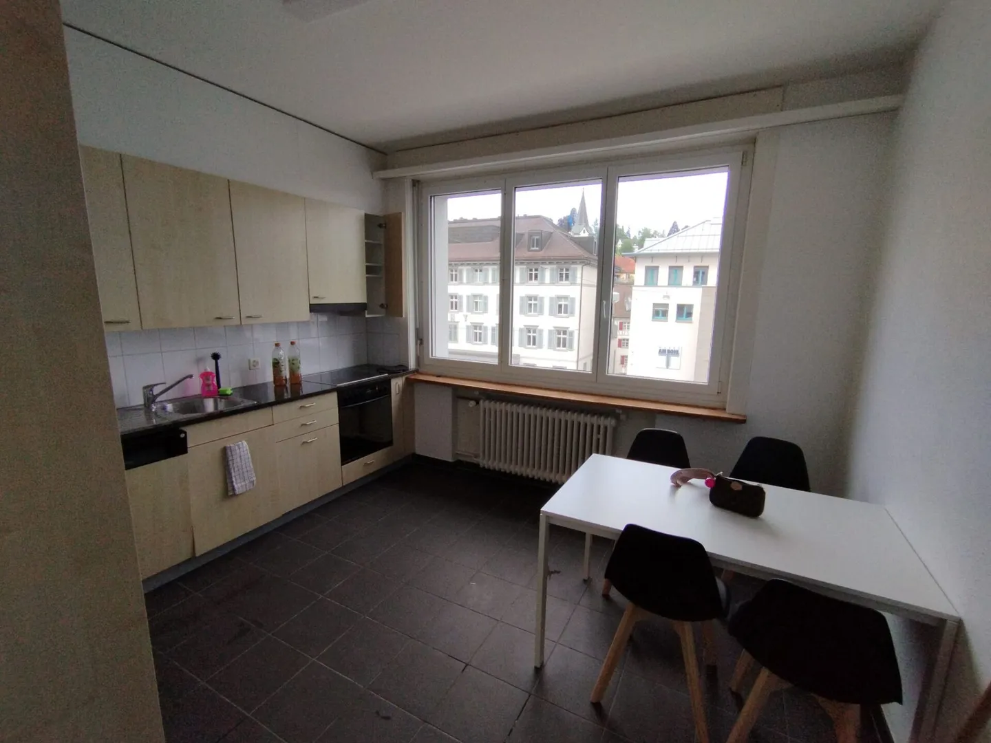 Furnished shared room directly on the market square - Photo 6 of 6