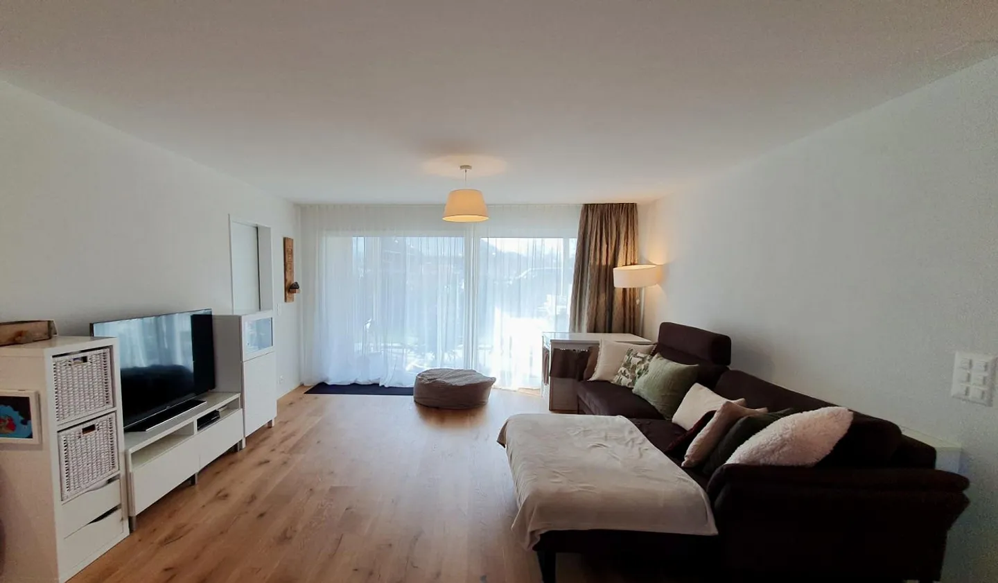 Appartement de jardin moderne de 4 ½ pièces avec espace extérieur ensoleillé - Photo 1 sur 18