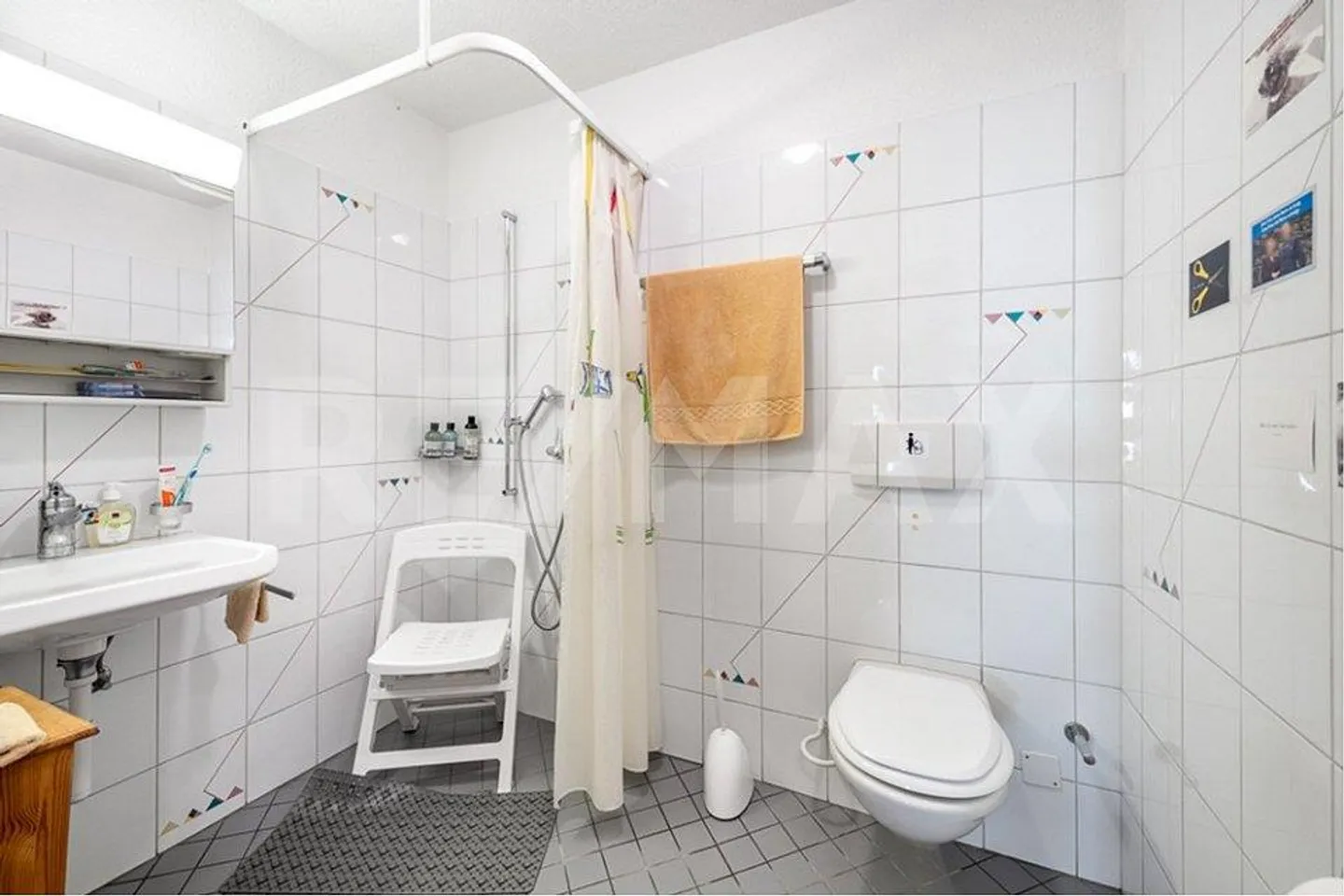 Casa unifamiliare 5½ locali con molto spazio - Foto 10 di 13