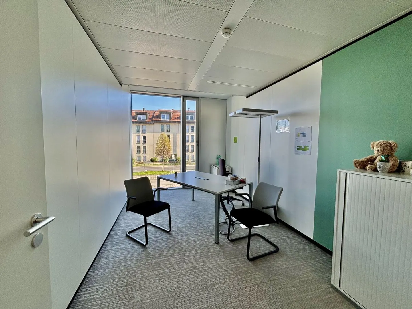 Grand plateau de bureau de 850 m2, divisible en 450 m2, gare CFF de Morges ! - Photo 8 sur 10