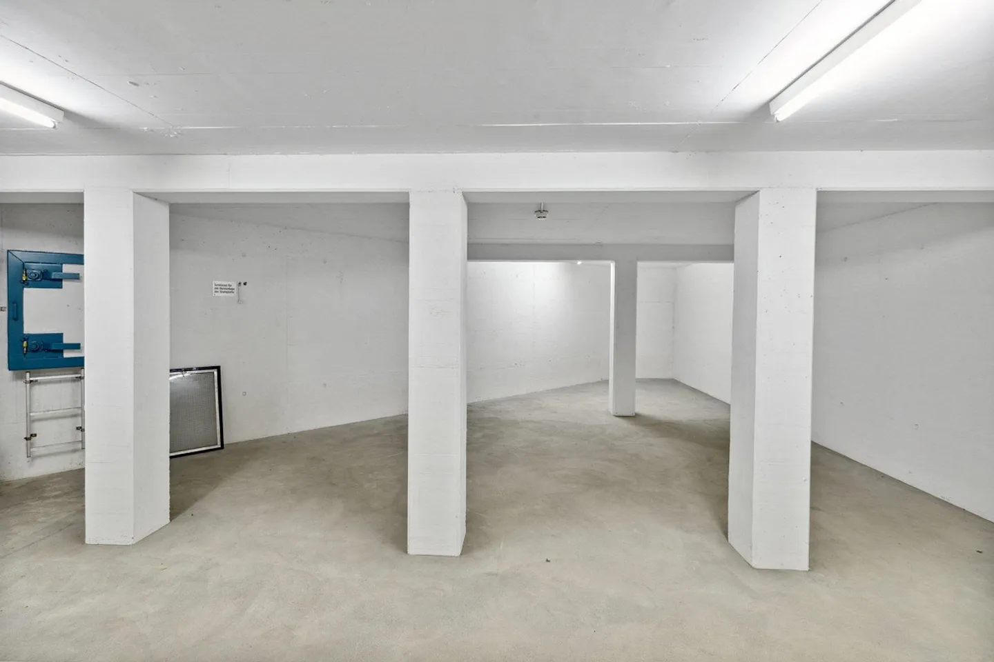 Hai bisogno di spazio di stoccaggio in una posizione centrale? - Foto 4 di 4