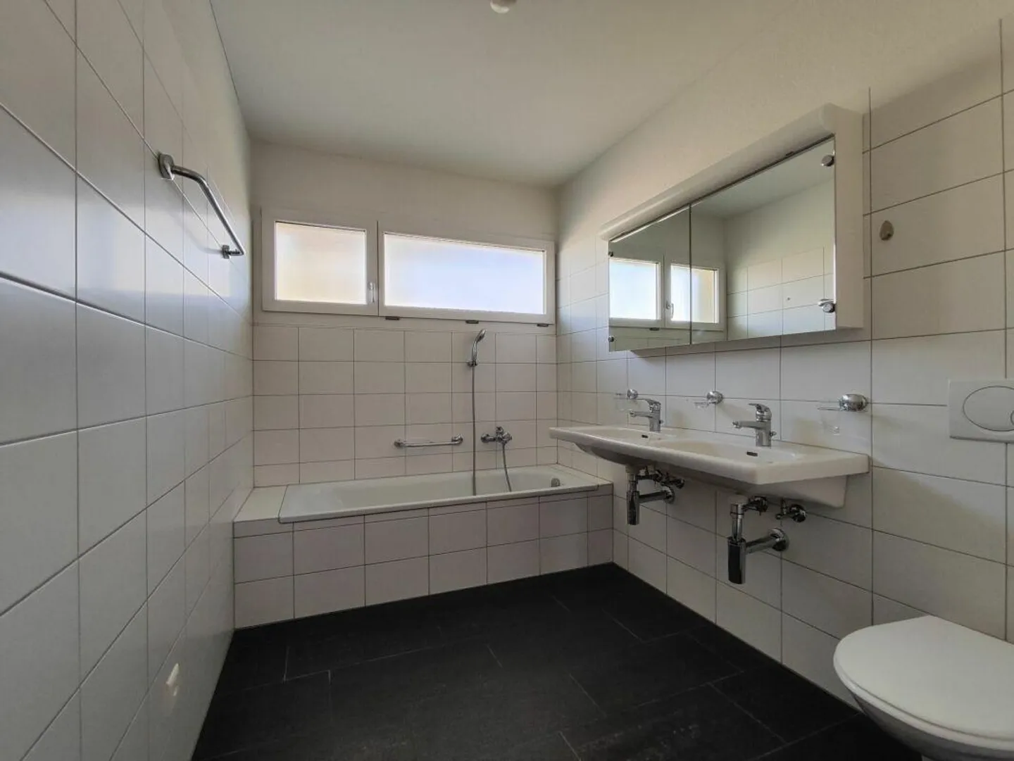 Helle 4.5 Zimmer Wohnung - Foto 7 von 8