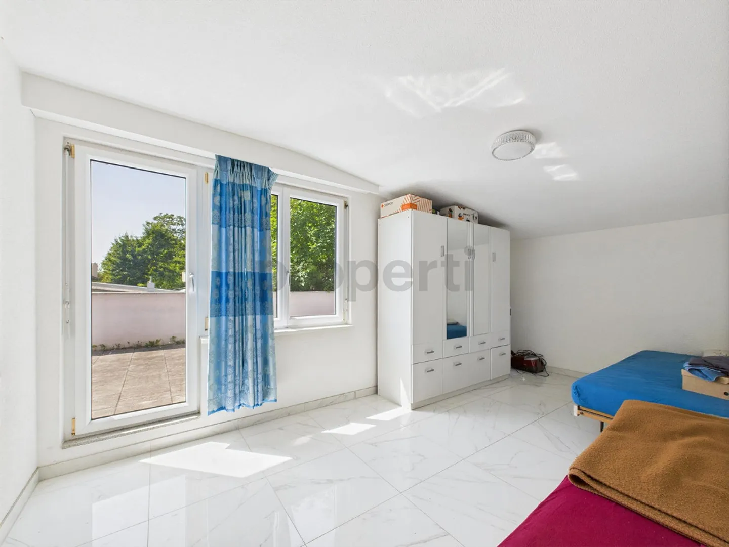 Spacious 5.5-Room Single-Family House in Schaffhausen - Photo 7 of 12