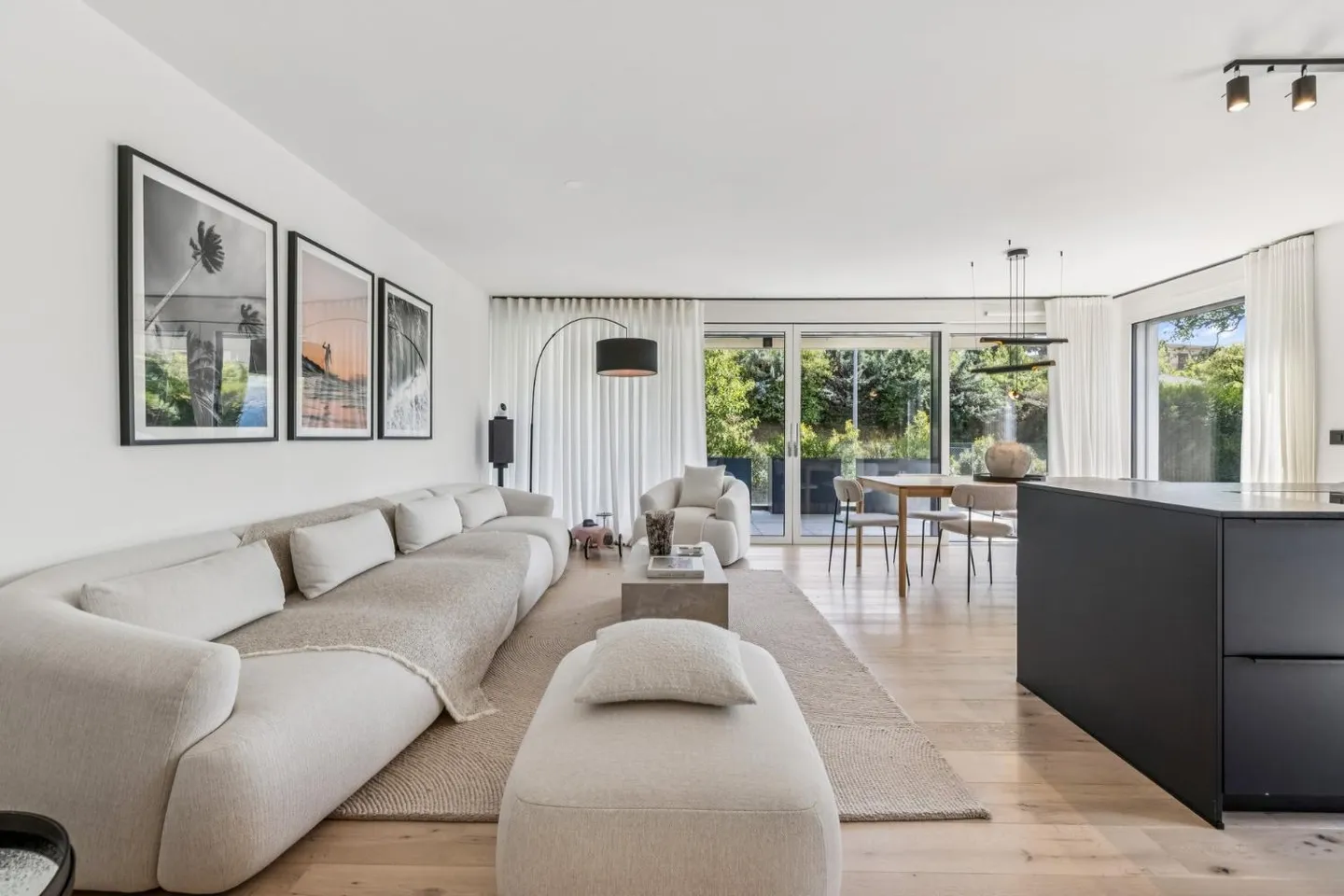 Modern apartment of high standard in the heart of Vésenaz - Photo 3 of 13