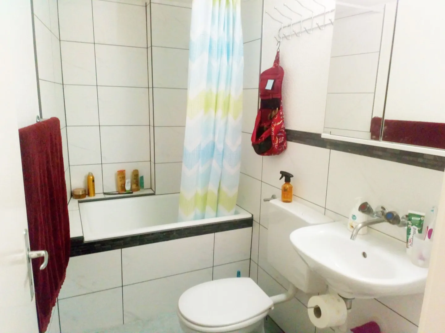 Möbliertes WG-Zimmer zu Vermieten! Zentral in Bremgarten - Foto 4 von 4