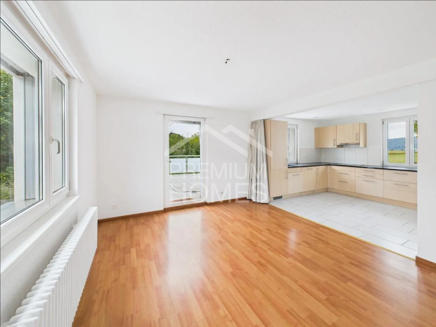 The perfect home for your family - Photo 3 of 9
