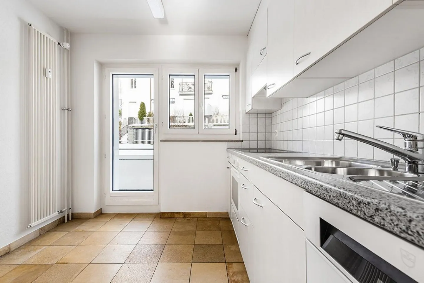 Vivre dans un quartier résidentiel populaire et calme - Photo 4 sur 9